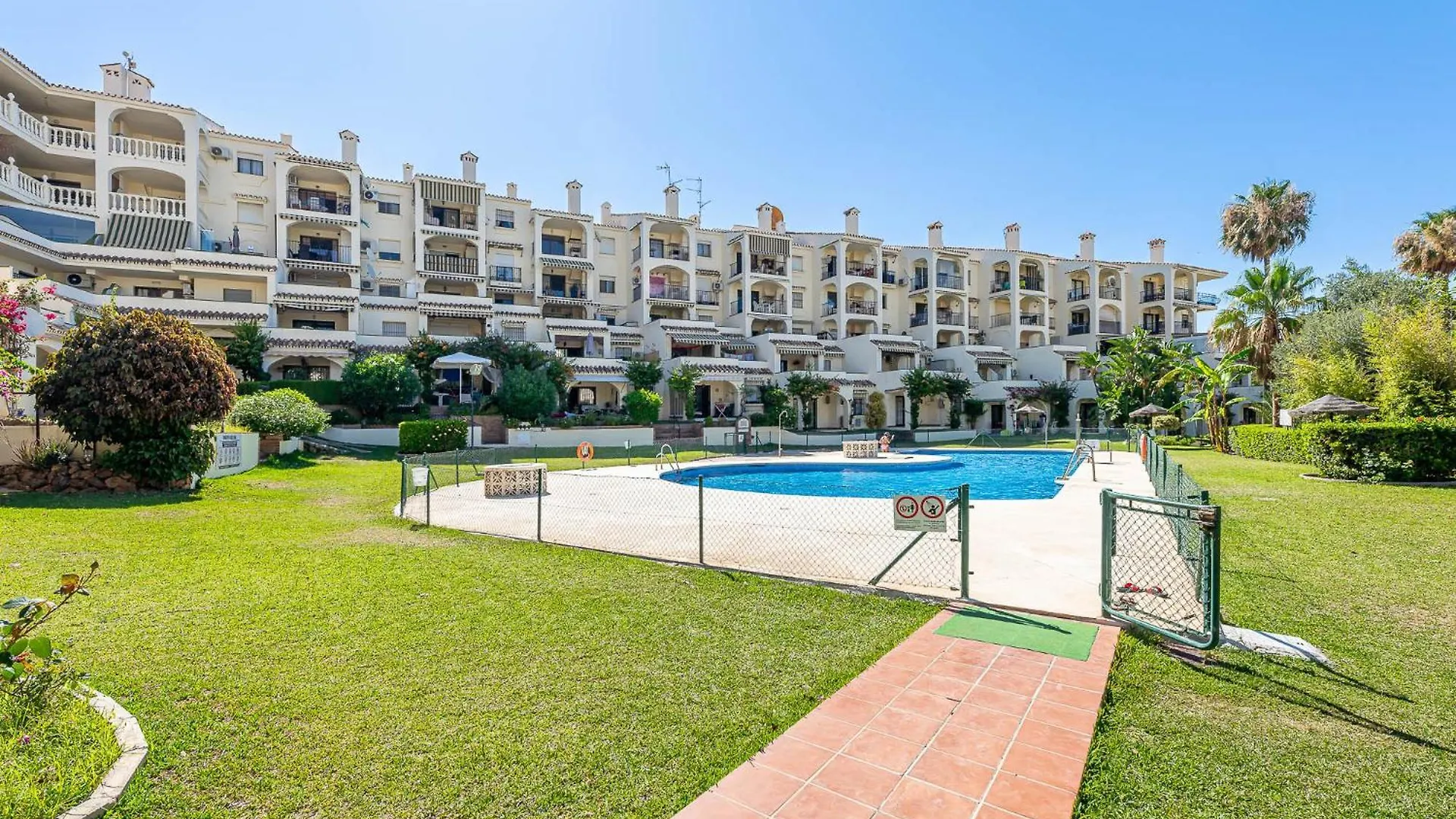 Riviera Del Sol 2 Bed Apt Bellasol Sitio de Calahonda Apartment