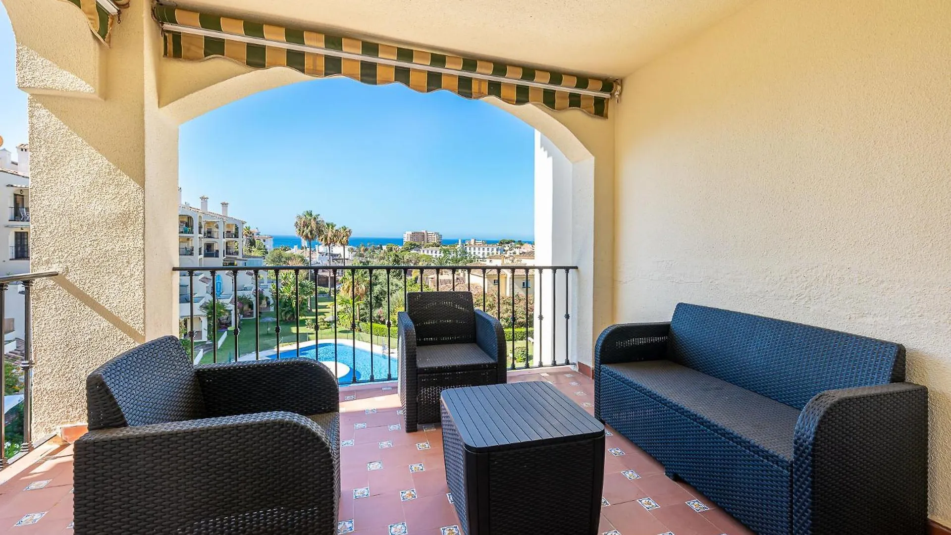 Riviera Del Sol 2 Bed Apt Bellasol Sitio de Calahonda Spain